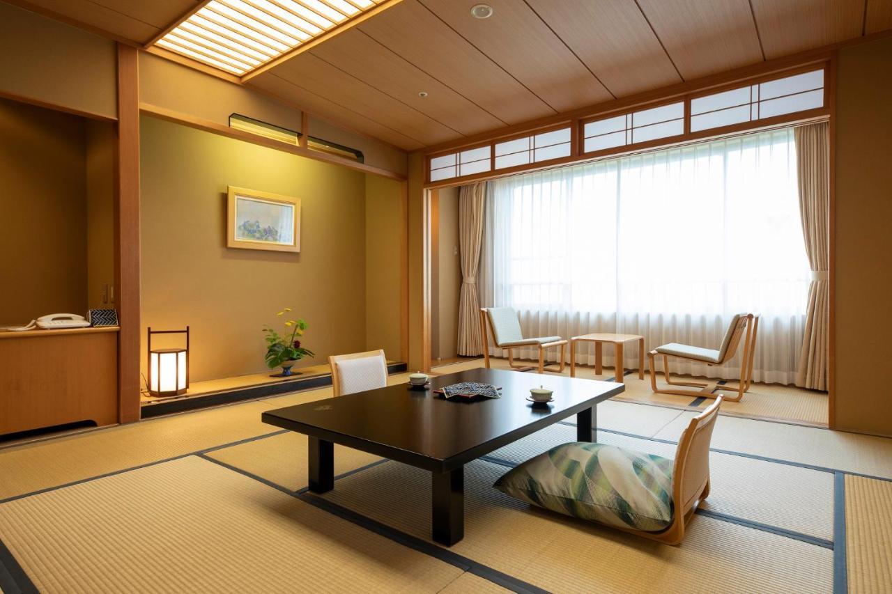 Hotel Apple Land Hirakawa ภายนอก รูปภาพ